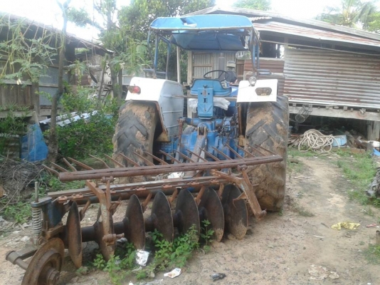 รถไถ่ฟอร์ด77  T3รถพร้อมใช้งาน