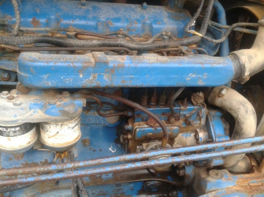 รถไถ่ฟอร์ด77  T3รถพร้อมใช้งาน