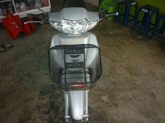 เวฟ 100 ปี 47 รถเดิมเครื่องดี มีสองคัน สองสีคันละ  14500 บาท