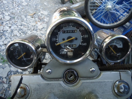 ขายชอปเปอร์ ทอร์นาโด 150cc สภาพดีใช้งานดี สตาร์ทมือครั้งเดียวติด เสียงดังไพเราะ พร้อมเล่มทะเบียน 12,000.- ขายชอปเปอร์ ทอร์นาโด 150cc สภาพดีใช้งานดี สตาร์ทมือครั้งเดียวติด เสียงดังไพเราะ พร้อมเล่มทะเบียน 12,000.-