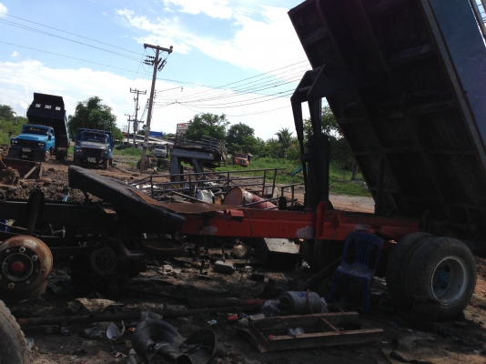 ขายรถอิซูซุหน้ายาว เปลี่ยนหัวเป็นkt725 เครื่อง6bb เฟืองท้ายหมวกเจ็ก ครัชขายรถอิซูซุหน้ายาว เปลี่ยนหัวเป็นkt725 เครื่อง6bb เฟืองท้ายหมวกเจ็ก ครัชซีสวยพอใช้ได้ ดั้ม10ตัน กะบะเลสสวย ยาง9 ช่วงล่างพร้อมใช้ ลื้อหัวออกยังไม่ได้ประกอบ ขายตามสภาพ ราคาต่อรองได้ มีเ