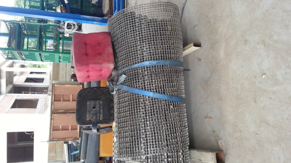 ขายสายพานสเตนเลสความกว้าง1.5เมตรความยาวไม่ทราบน้ำหนัก 1,100 กิโล ขาย 100,000 บาท ขายสายพานสเตนเลสความกว้าง1.5เมตรความยาวไม่ทราบน้ำหนัก 1,100 กิโล ขาย 100,000 บาท