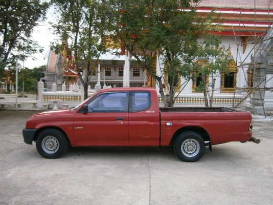 ขาย สตราด้า 2.5 GL MEGA CAB ปี 1999 มือเดียว บางเดิม