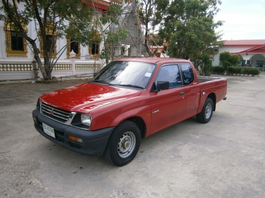 ขาย สตราด้า 2.5 GL MEGA CAB ปี 1999 มือเดียว บางเดิม ขาย สตราด้า 2.5 GL MEGA CAB ปี 1999 มือเดียว บางเดิม