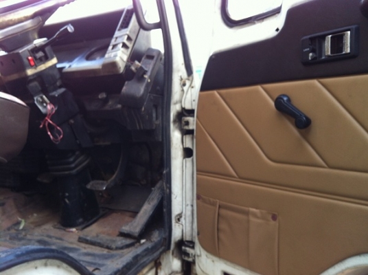 ขาย Rocky 10 ล้อ 1 เพลา กระบะอลูมิเนียมยาว 7 เมตร