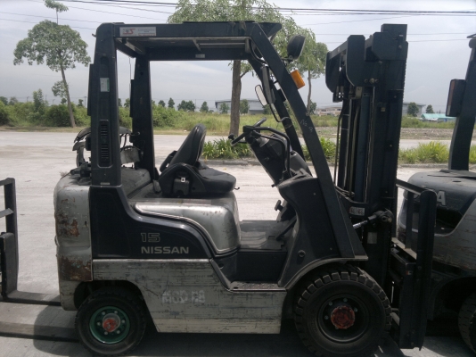 ขายรถฟอร์คลีฟท์ติดแก๊ส NISSAN NL01A15 เสา3 เมตรออโต้ งาสไล้ด์ได้ ยางตัน ปี2004 รถนอกนำเข้า ติดต่อมานะ 085-9049669