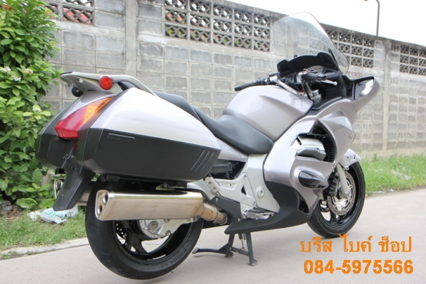 ร้าน บรีส ไบค์ ช็อป ลำลูกกา ขาย HONDA ST 1300 ปี2005 อินวอยล์พร้อมสรรพสามิต
