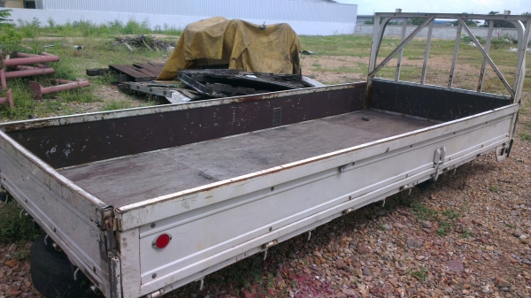 กะบะนอกสำเร็จรูป มีหลายขนาด โครงเหล็ก และอลูมิเนียม กะบะนอกสำเร็จรูป มีหลายขนาด โครงเหล็ก และอลูมิเนียม