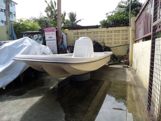 เรือไฟเบอร์ 3 ลอน 13 ฟุตเรือใหม่พร้อมป้อม