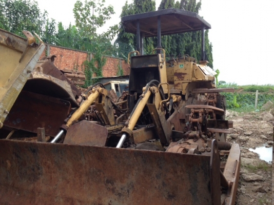 ้D5H คันนี้กำลังจะตัดเอาอะไหล่สนใจอะไหล่ชิ้นไหนโทรสั่งจองได้ครับ