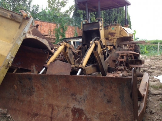 ้D5H คันนี้กำลังจะตัดเอาอะไหล่สนใจอะไหล่ชิ้นไหนโทรสั่งจองได้ครับ