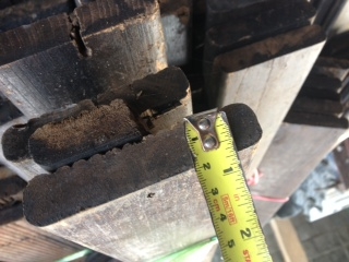 ไม้สักเก่าครับ หน้า 4 นิ้ว หนา 2 ซ.ม