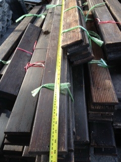 ไม้สักเก่าครับ หน้า 4 นิ้ว หนา 2 ซ.ม