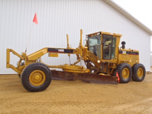 CATERPILLAR  140 H  SN  2ZK07179
