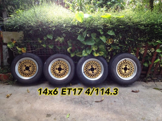 ขายล้อ AME Japan ลายรังผึ้ง ขอบ 14x6 ET17 4/114.3 พร้อมยาง สภาพพร้อมใส่ครับ