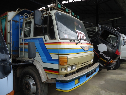 รถ 10ล้อ Hino