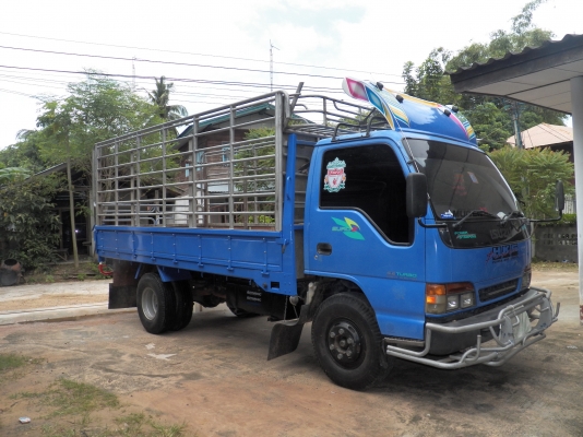 ขายรถบรรทุกหกล้อ nprปี2546  130เทอร์โบ