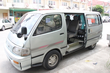 ขายรถตู้ครับพี่ฝากขายครับ