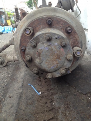 เพลา ZM 8 น็อต ยกลงขายคับ