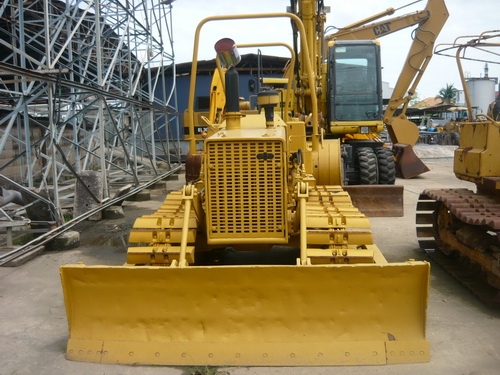 โปรโมชั่น สุดพิเศษ !!! รถดันดิน Komatsu D21-5 พร้อมใช้งาน รถนอกแท้ๆ ราคาเพียง 420,000