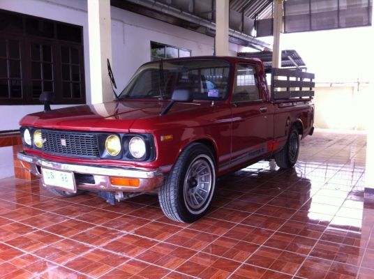 ขาย ISUZU KBDดีเซล ปี 1979 สวยบางเดิม เงางาม เครื่องเดิม ช่วงล่างแน่นปึ๊กไม่คยอุบัติเหตุหนัก รถเก่าเ