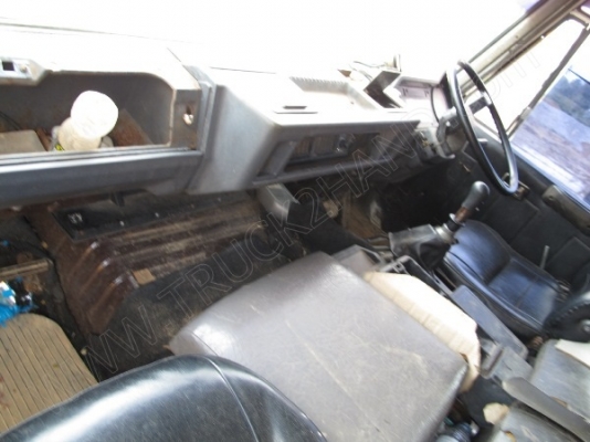 รถบรรทุก 10 ล้อดั๊มพ์ ยี่ห้อ ISUZU 185 แรงม้า รถบรรทุก 10 ล้อดั๊มพ์ ยี่ห้อ ISUZU 185 แรงม้า