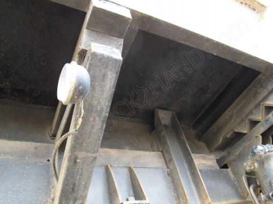 รถบรรทุก 10 ล้อดั๊มพ์ ยี่ห้อ ISUZU 185 แรงม้า รถบรรทุก 10 ล้อดั๊มพ์ ยี่ห้อ ISUZU 185 แรงม้า