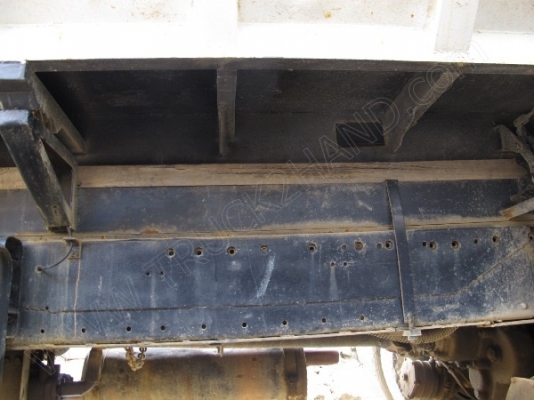 รถบรรทุก 10 ล้อดั๊มพ์ ยี่ห้อ ISUZU 185 แรงม้า รถบรรทุก 10 ล้อดั๊มพ์ ยี่ห้อ ISUZU 185 แรงม้า