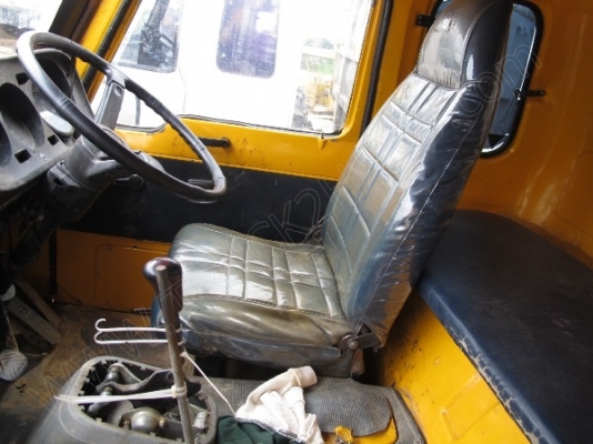 รถบรรทุก 10 ล้อ  ยี่ห้อ NISSAN รุ่น CW41M  265  แรงม้า