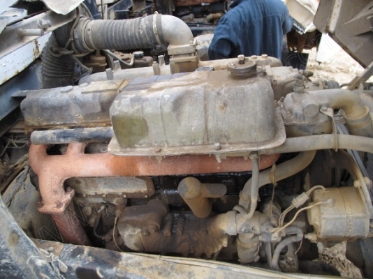 รถบรรทุก 10 ล้อ  ยี่ห้อ NISSAN รุ่น CW41M  265  แรงม้า