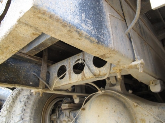 รถบรรทุก 10 ล้อ  ยี่ห้อ NISSAN รุ่น CW41M  265  แรงม้า