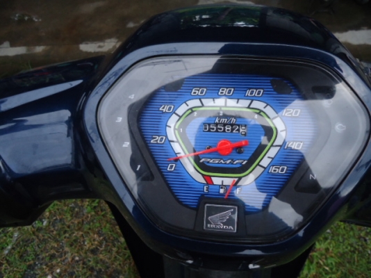 ขายรถ HONDA  DREAM 110i หัวฉีด สีเขียว ใหม่ๆ สภาพสวยมากๆ เครื่องแน่นๆ เงียบกริบ 18,600.-