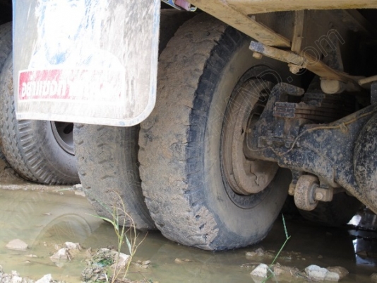 รถบรรทุก 10 ล้อดั๊มพ์ ยี่ห้อ NISSAN 225 แรงม้า รถบรรทุก 10 ล้อดั๊มพ์ ยี่ห้อ NISSAN 225 แรงม้า