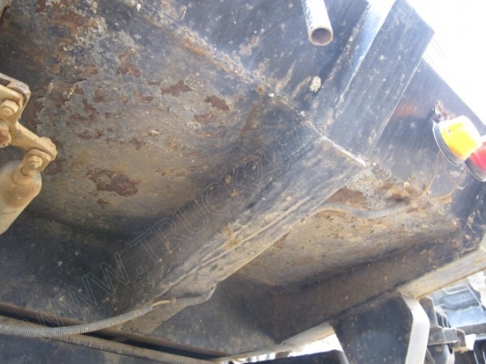 รถบรรทุก 10 ล้อดั๊มพ์ ยี่ห้อ NISSAN 225 แรงม้า รถบรรทุก 10 ล้อดั๊มพ์ ยี่ห้อ NISSAN 225 แรงม้า