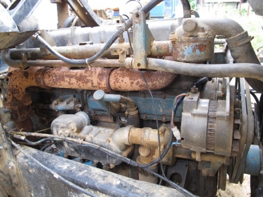 รถบรรทุก 10 ล้อดั๊มพ์ ยี่ห้อ NISSAN 225 แรงม้า รถบรรทุก 10 ล้อดั๊มพ์ ยี่ห้อ NISSAN 225 แรงม้า