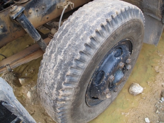 รถบรรทุก 10 ล้อดั๊มพ์ ยี่ห้อ NISSAN 225 แรงม้า รถบรรทุก 10 ล้อดั๊มพ์ ยี่ห้อ NISSAN 225 แรงม้า