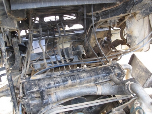 รถบรรทุก 10 ล้อดั๊มพ์ ยี่ห้อ NISSAN 225 แรงม้า รถบรรทุก 10 ล้อดั๊มพ์ ยี่ห้อ NISSAN 225 แรงม้า