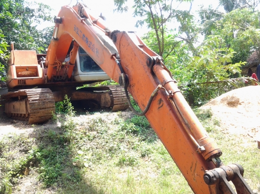 รถโคมัสสุ100รุน3สภาพดีเครื่องฟิต