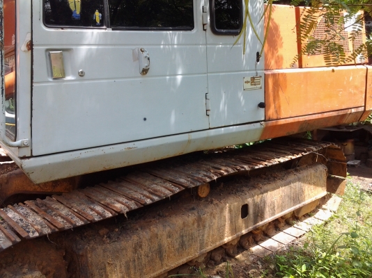 รถโคมัสสุ100รุน3สภาพดีเครื่องฟิต รถโคมัสสุ100รุน3สภาพดีเครื่องฟิต