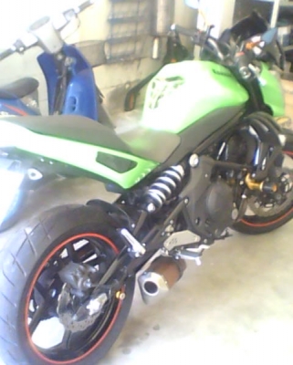 er6 ปี 2009  ทะเบียนแท้พร้อมโอนของแต่งพร้อม  ด่วยเลย