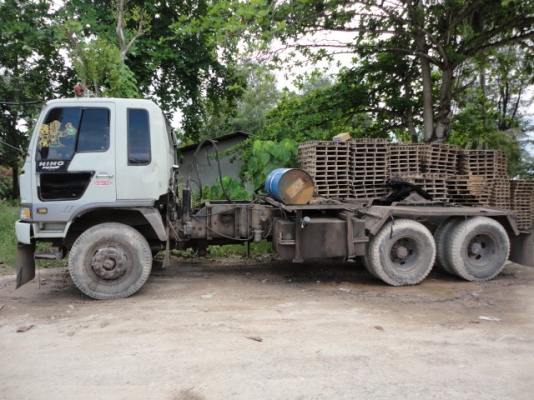 10 ล้อหัว-ชัดซี HINO FM3M 240 แรงเกียร์ฟูลเลอร์ 2 เพลา