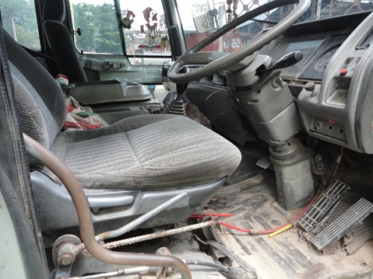 10 ล้อหัว-ชัดซี HINO FM3M 240 แรงเกียร์ฟูลเลอร์ 2 เพลา