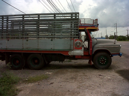 ขาย 10 ล้อห้วยาวเพลาเดียว ช่วงล่างลูกหมากร้อย เครื่อง HO7C ขาย 10 ล้อห้วยาวเพลาเดียว ช่วงล่างลูกหมากร้อย เครื่อง HO7C