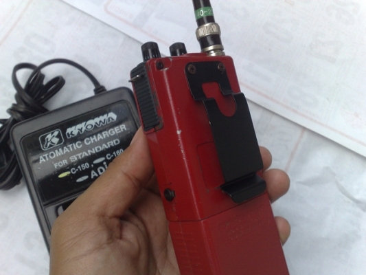 ขายADI commader 245 ใช้งานได้ปกติรับและส่ง กำลังส่งออก 5 วัตต์ สิ่งที่จะได้ 1.ตัวเครื่อง 2.แบต 10 ก้อน 3.เสายาง 4.แท่นชาร์ท ขายในราคา 1900 บาทสนใจพร้อมโอน ธนาคารไทยพาณิชย์ 0524083475 นิธิโรจน์ วงษ์ขันธ์เดช ขายADI commader 245 ใช้งานได้ปกติรับและส่ง กำลังส่งออก 5 วัตต์ สิ่งที่จะได้ 1.ตัวเครื่อง 2.แบต 10 ก้อน 3.เสายาง 4.แท่นชาร์ท ขายในราคา 1900 บาทสนใจพร้อมโอน ธนาคารไทยพาณิชย์ 0524083475 นิธิโรจน์ วงษ์ขันธ์เดช