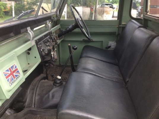 แลนด์โรเวอร์ ซีรี่2 ช่วงสั้น เครื่องดีเซล อีซูซุ240 เกียร์เดิมทะเบียนพร้อมโอน แลนด์โรเวอร์ ซีรี่2 ช่วงสั้น เครื่องดีเซล อีซูซุ240 เกียร์เดิมทะเบียนพร้อมโอน