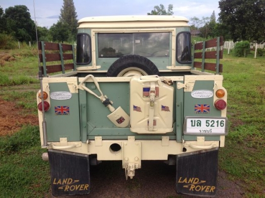 แลนด์โรเวอร์ ซีรี่2 ช่วงสั้น เครื่องดีเซล อีซูซุ240 เกียร์เดิมทะเบียนพร้อมโอน แลนด์โรเวอร์ ซีรี่2 ช่วงสั้น เครื่องดีเซล อีซูซุ240 เกียร์เดิมทะเบียนพร้อมโอน