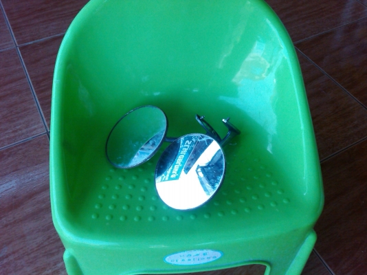 กระจกมองข้าง มาสด้า 1000  เดิมๆ