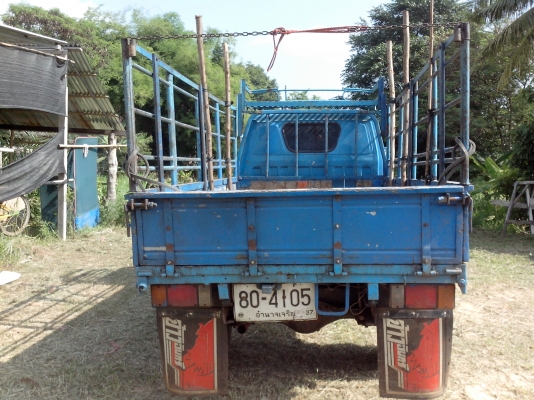 ขายรถบรรทุก 4 ล้อเครื่อง85เกียร์สั้น ขายรถบรรทุก 4 ล้อเครื่อง85เกียร์สั้น