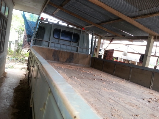 ขายหกล้อ บรรทุก อิซุซู 120 ฝาขาว ขายหกล้อ บรรทุก อิซุซู 120 ฝาขาว