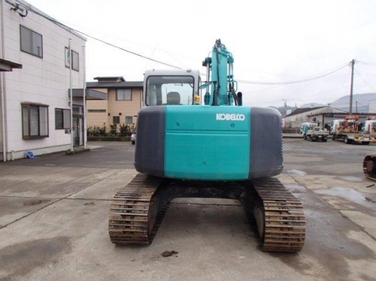 ขายรถขุด KOBELCO SK135SR-1E sn:YY02-03006 Yr.2002,Hr.6857 ,เก๋งสวย บอร์ดี้ไม่ช้ำ สภาพดีมากครับ เต็มทุกอย่าง ราคาไม่สูงครับโทรมานะ 085-9049669
